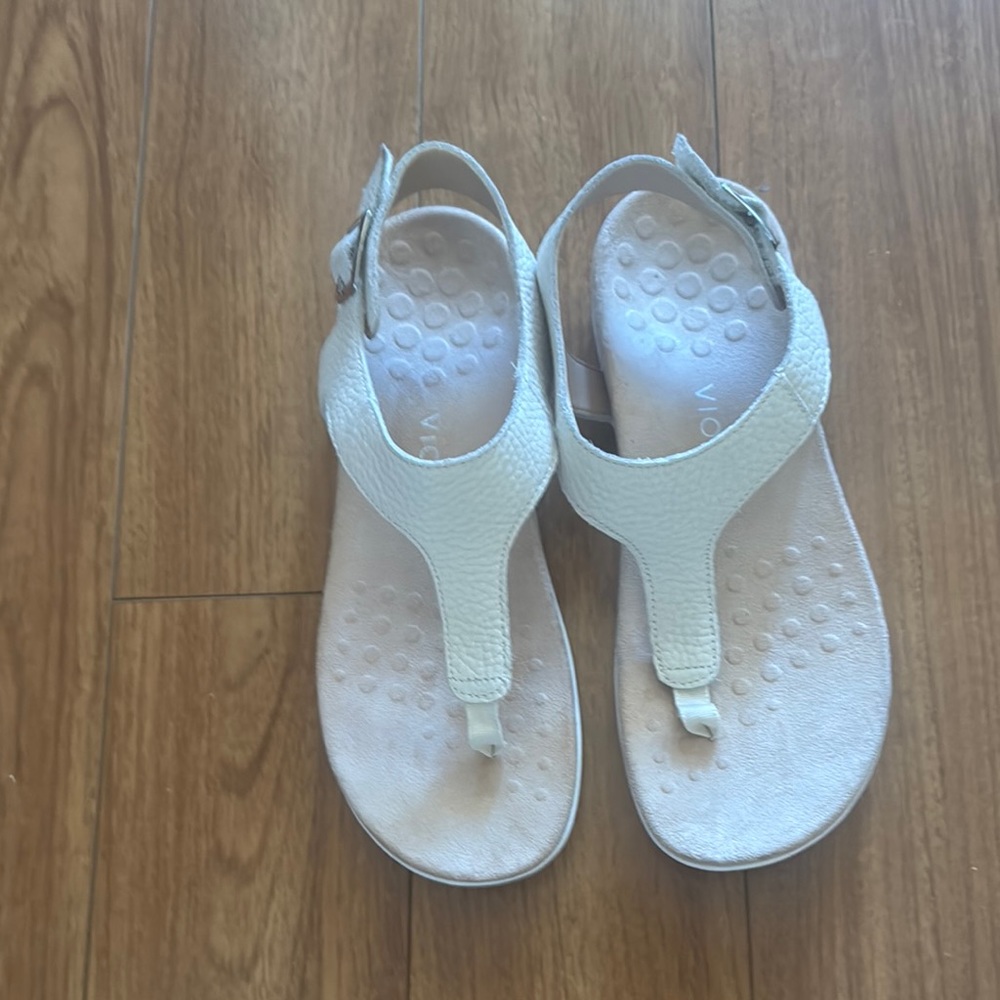 Vionic Cream Sandals With Adjustable Slingback An… - image 1